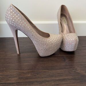 Steve Madden Nude Suede Platform Nude Stilettos Rhinestone Size 8